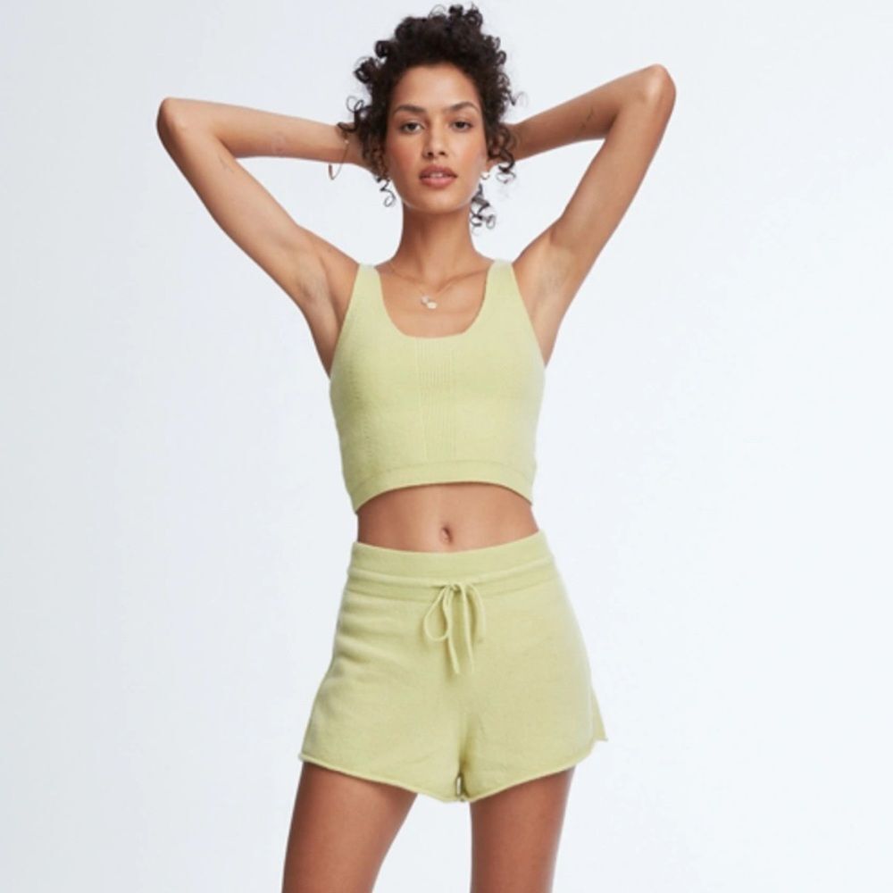 LE ORE Woman Set  100% Cashmere  Shorts Top Color Citron Size X-Small